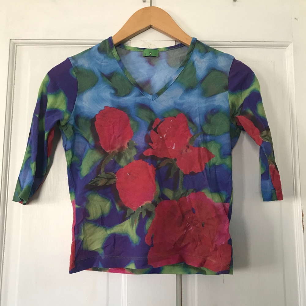 Colorful V-neck Floral Top